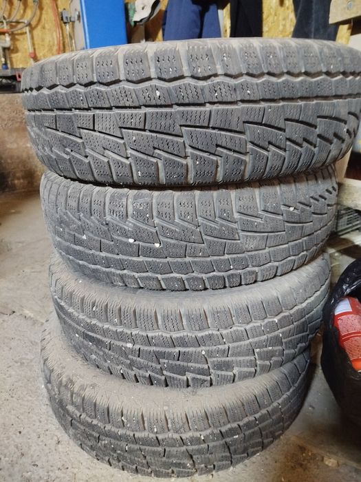 Продам шины 175/65r14