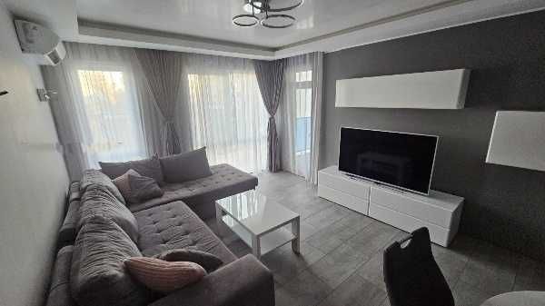 Продава се Двустаен апартамент в Пловдив, Гагарин - 72 кв.м за 2209 €/кв.м - Снимка #2