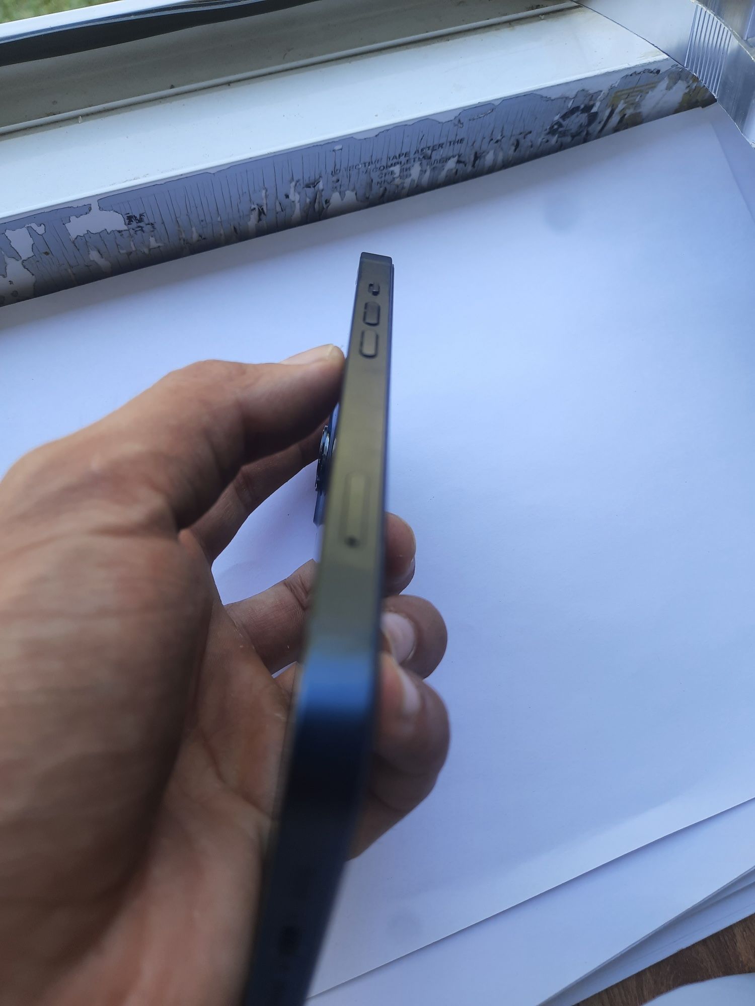Iphone 13  sotiladi