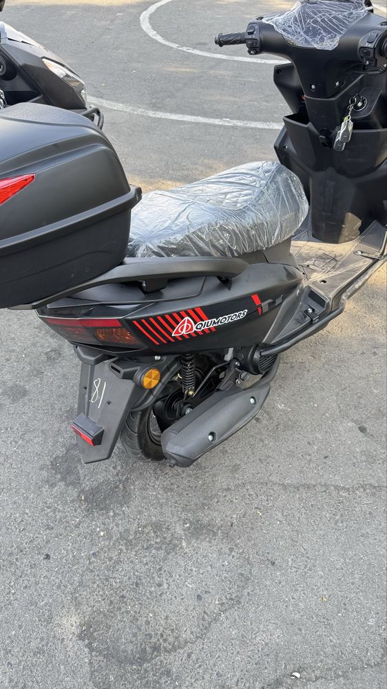 Skuter 150cc italian design