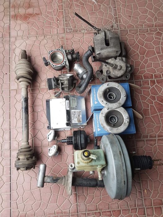 Запчати bmw E39 б/у запчасти bmw e39