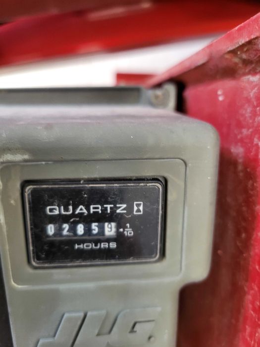 Ножична вишка 10м JLG 2630 es