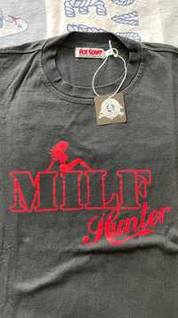 Чисто нова забавна тениска MILF Hunter с етикети!