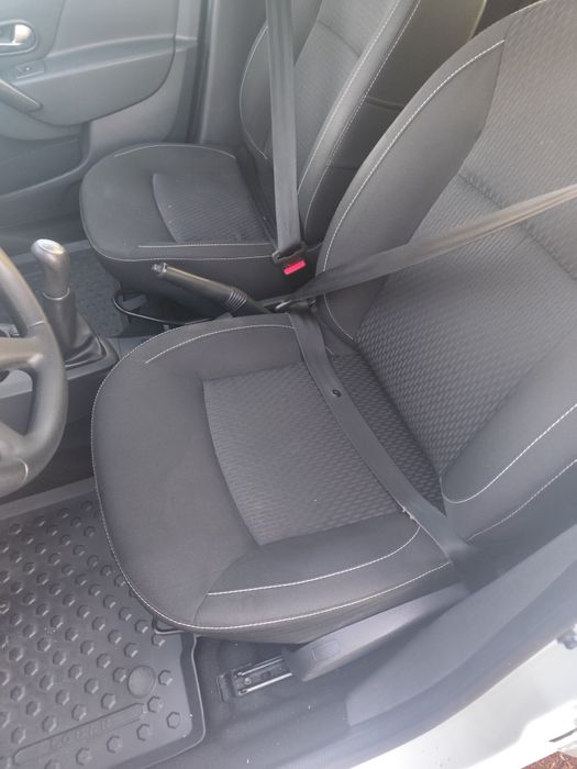 De vânzare Logan 2017