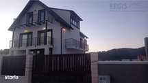 Vila  de 9 camere , zona Sanpetru