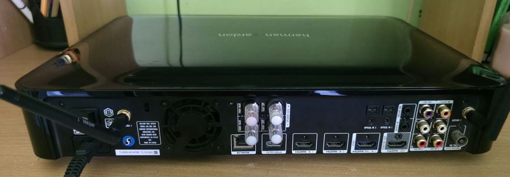 Sistem Harman kordon 2.1
