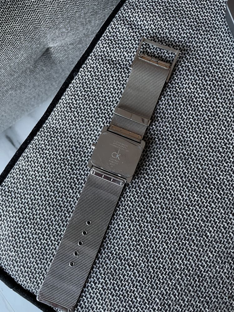 часовник Calvin Klein