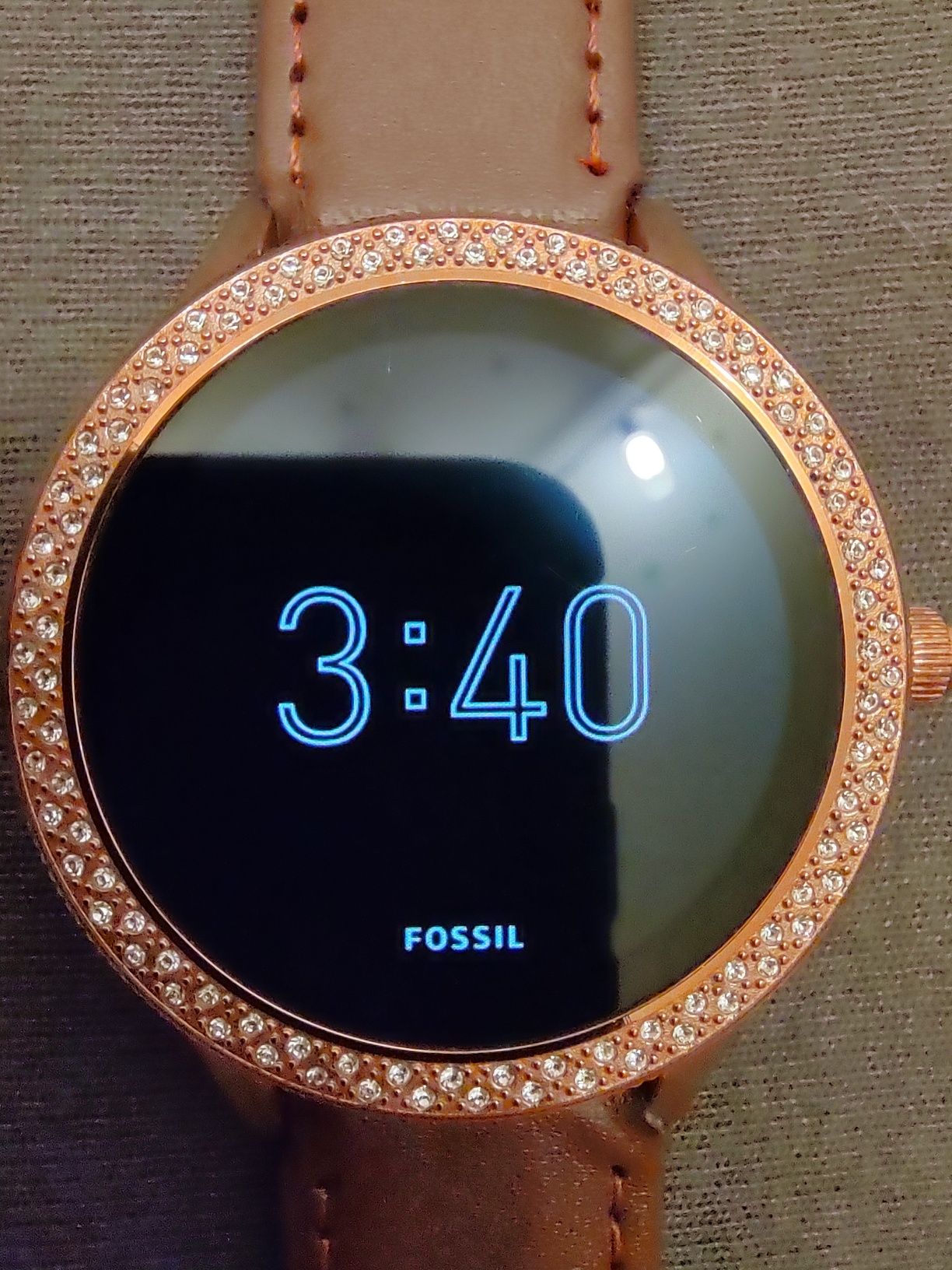 Smartwatch Fossil de damă