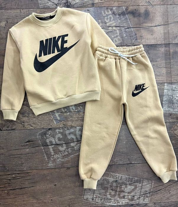 Детски екипи Nike