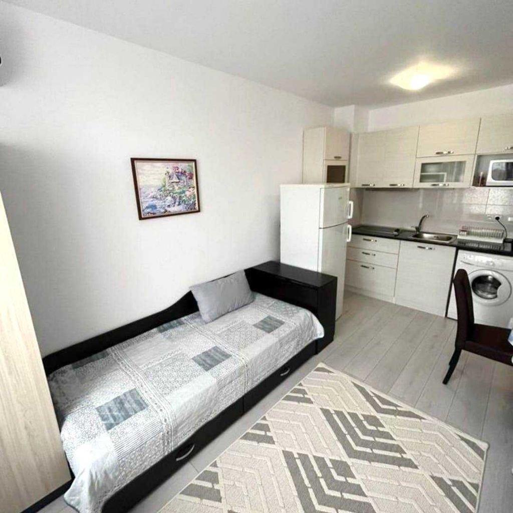 Продава се Едностаен апартамент в Поморие - 44 кв.м за 1341 €/кв.м - Снимка #1