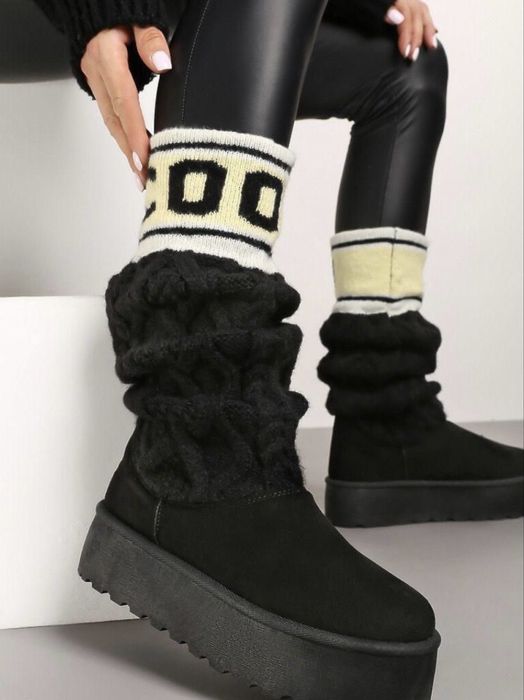 Cizme tip UGG cu tricot