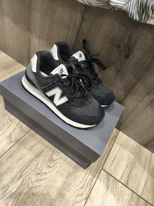 New Balance 36 номер