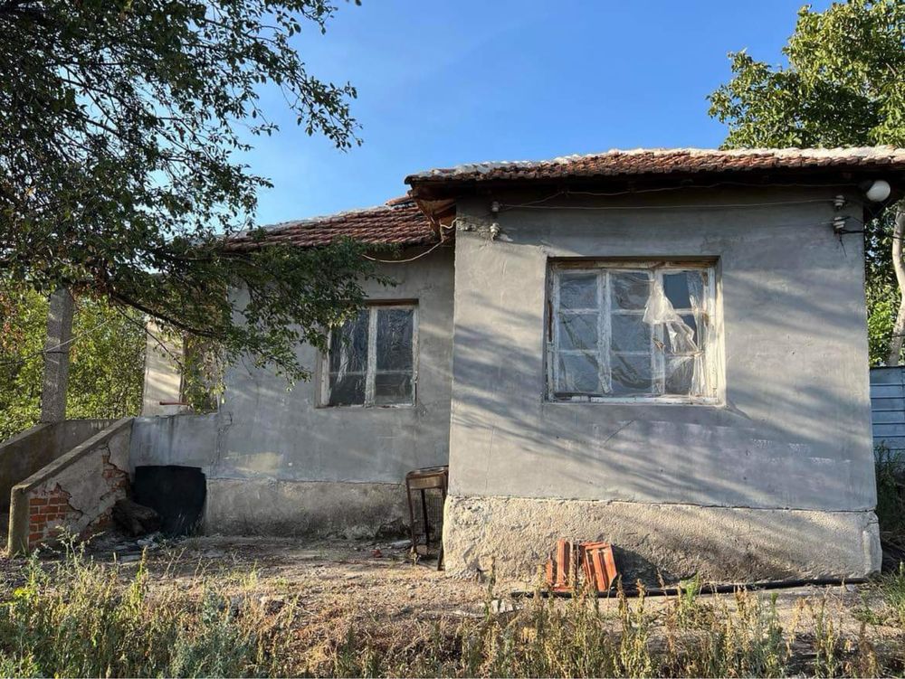 Продавам/Разменям Къща в село Роза