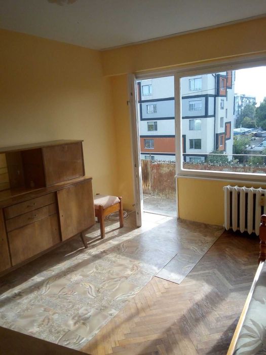 Дава се под наем Тристаен апартамент в Бургас, Меден рудник - зона В - 65 кв.м за 300 € - Снимка #2