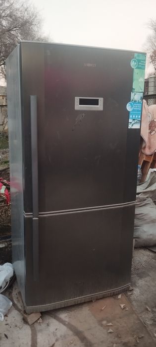Продам холодильник