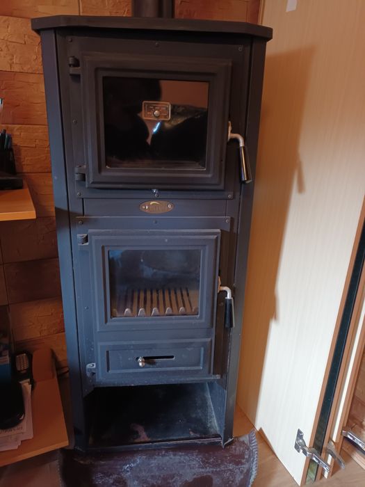 Se vinde Semimeu Feroli