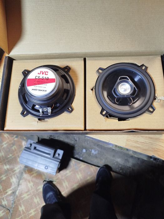 Продам колонки jvs