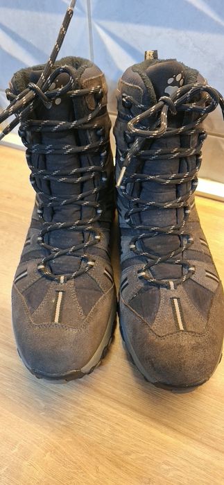 Проданам зимни обувки Jack Wolfskin
