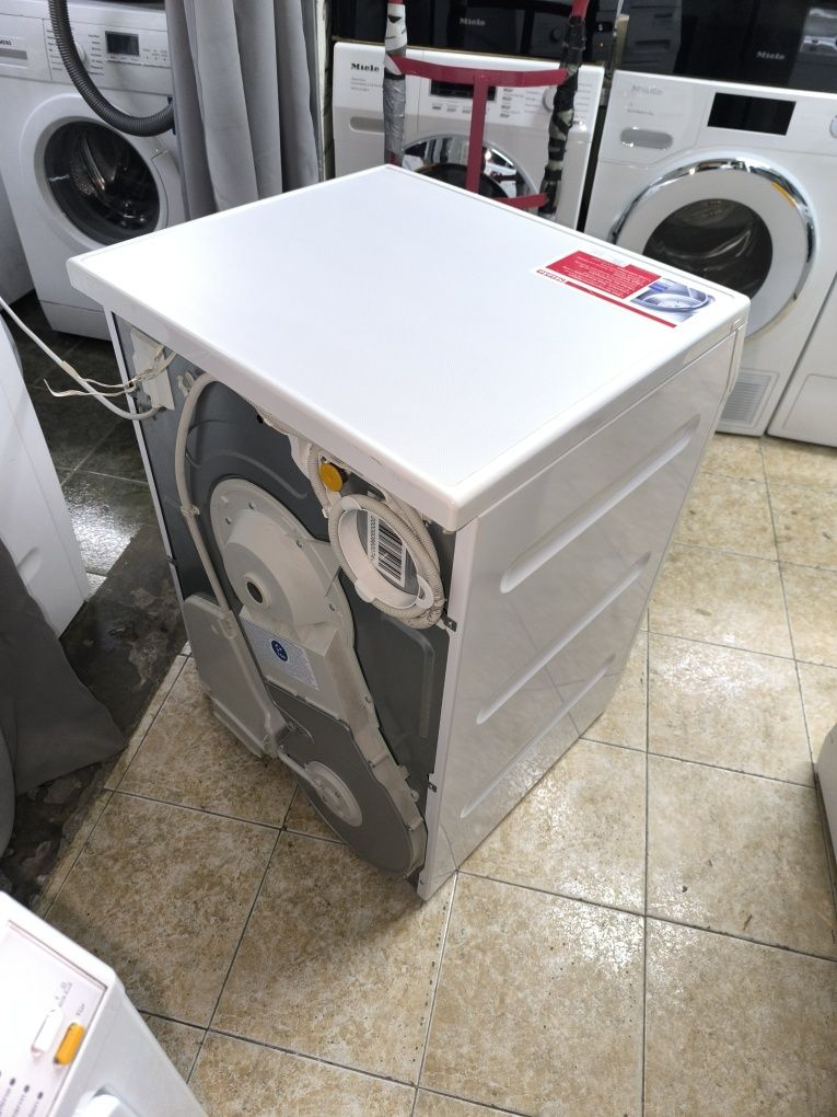 Сушилня Miele T 8861 WP - 8кг. А+ термопомпа.
