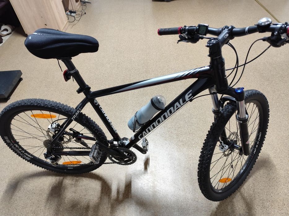 Vând bicicleta connondale