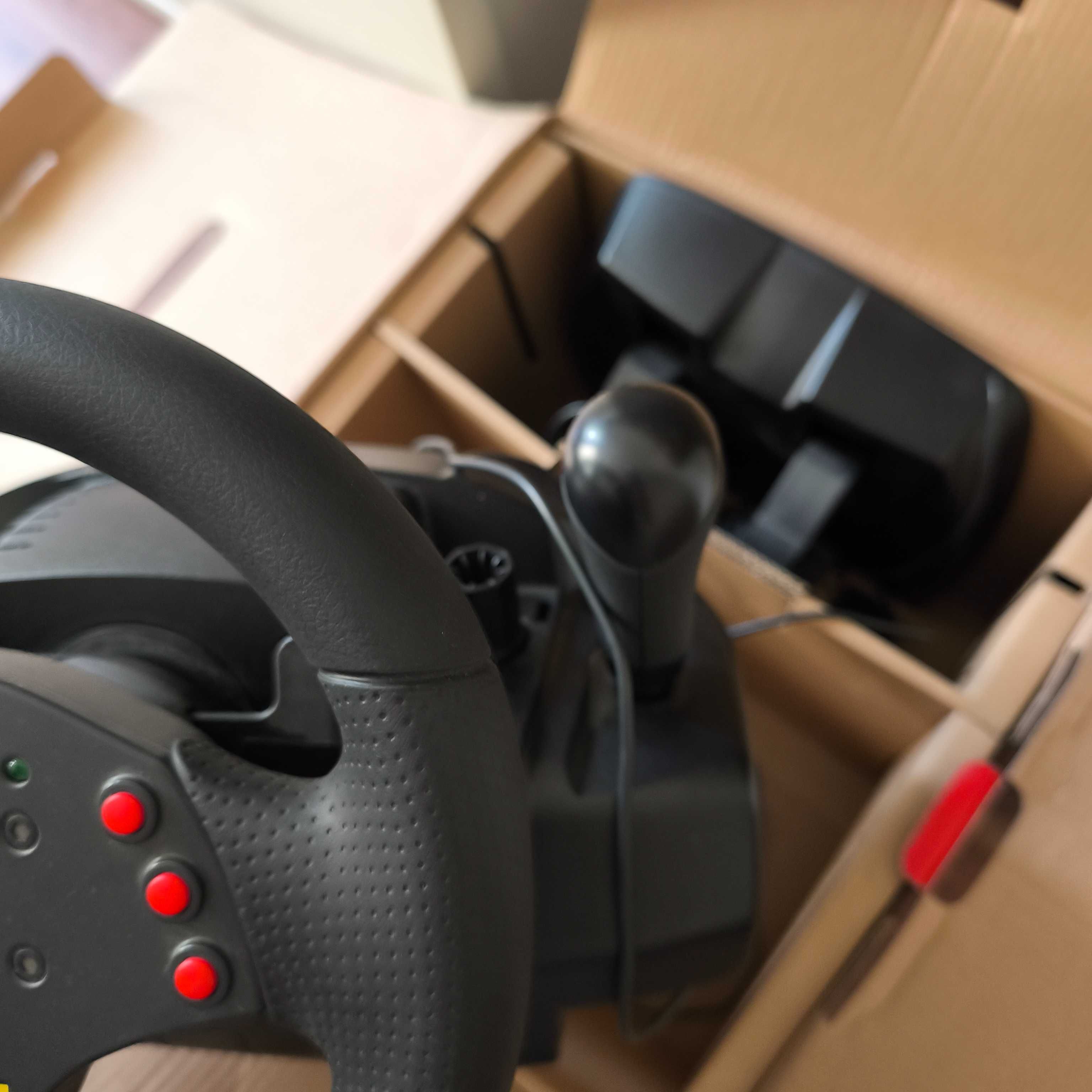 Игровой руль Logitech Momo Racing