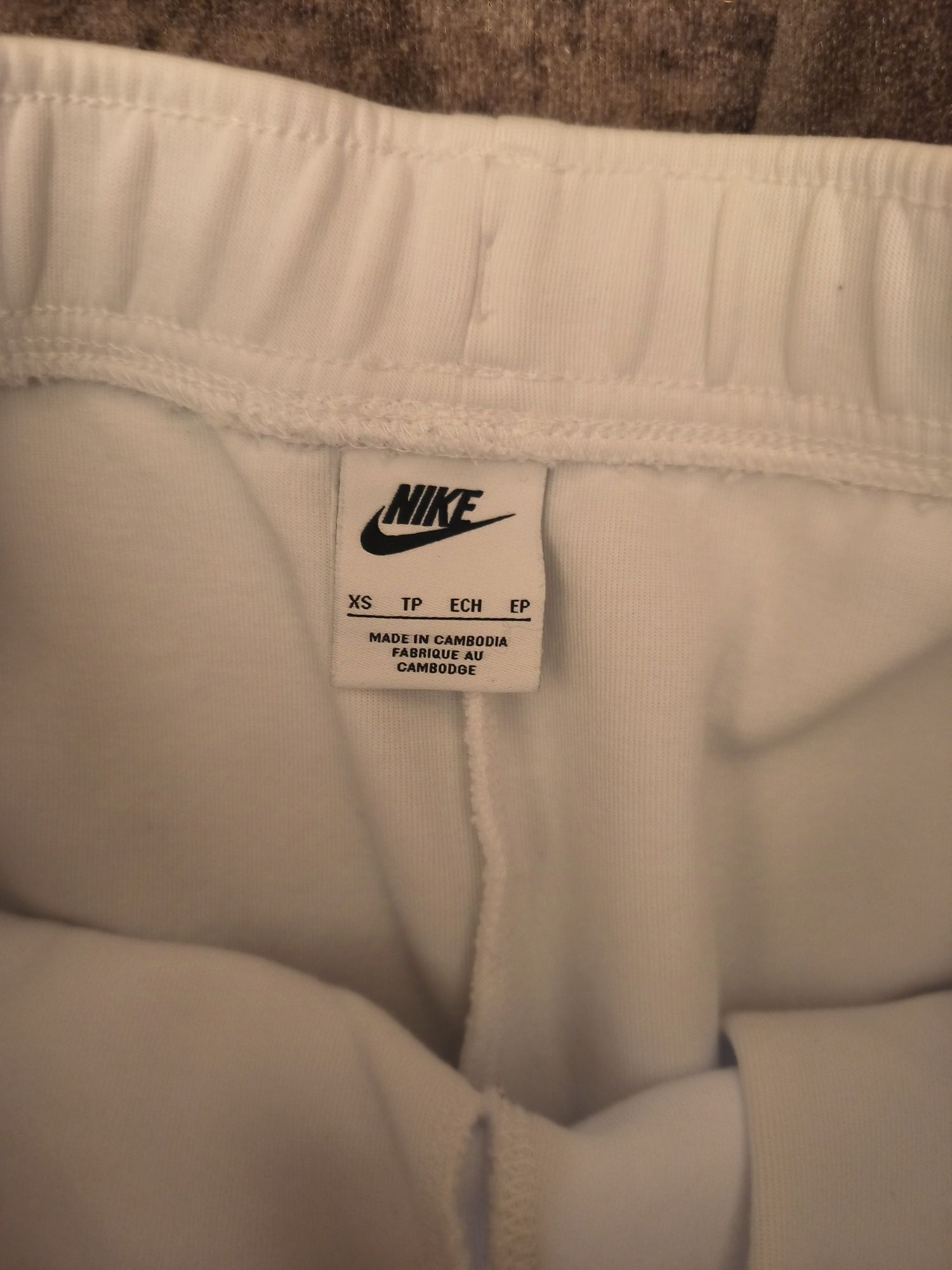 Nike Tech Fleece долнище  XS 
Men's Joggers