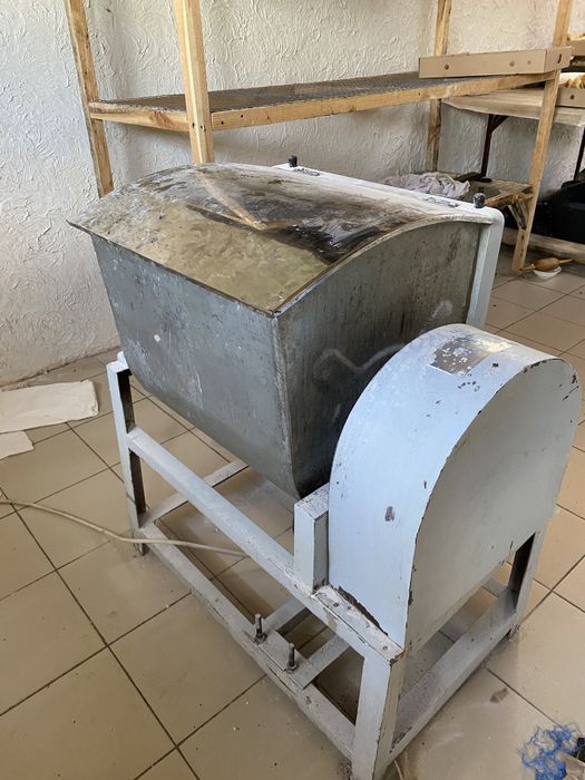 Продам тестомес 50 килограмм