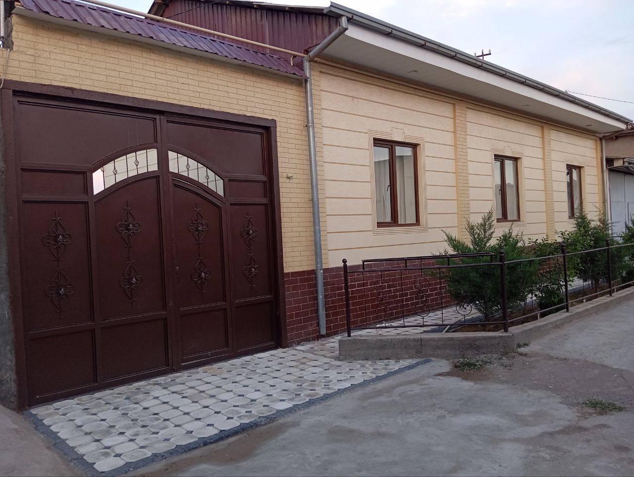 Тошкент Шахар Бектемир.Уй сотилади 4 сотих 5 Хон.