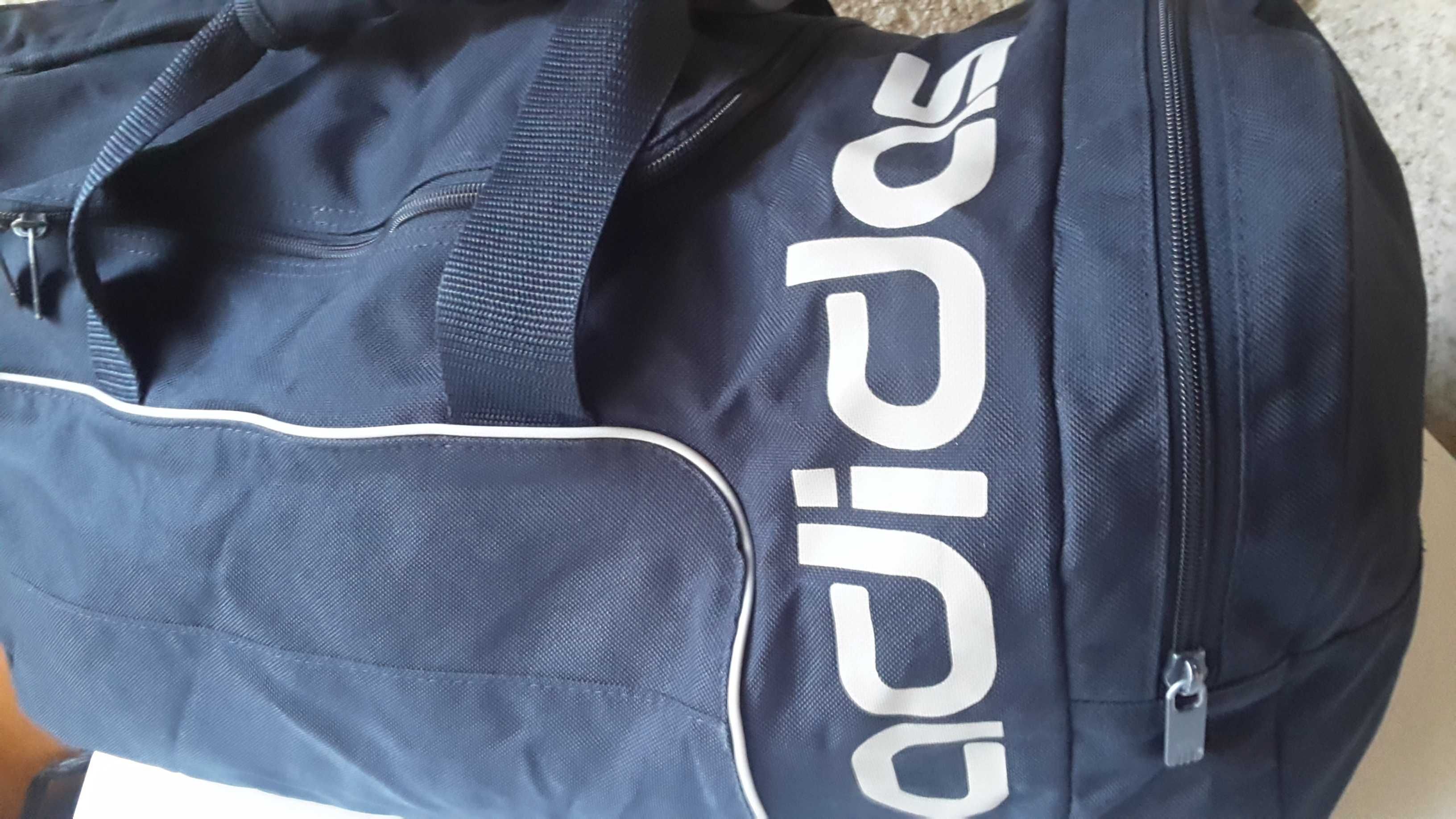 Сак-раница Guess и сак Adidas