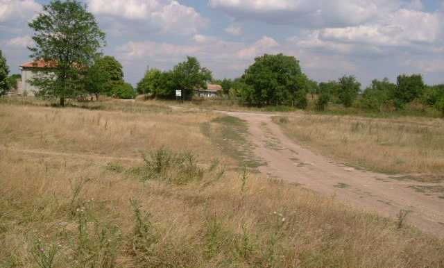 Продава се Парцел в с. Бдинци, Област Добрич - 3000 кв.м за 6 €/кв.м - Снимка #3