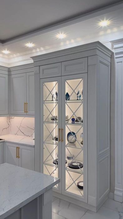 Кухонные мебель на заказ