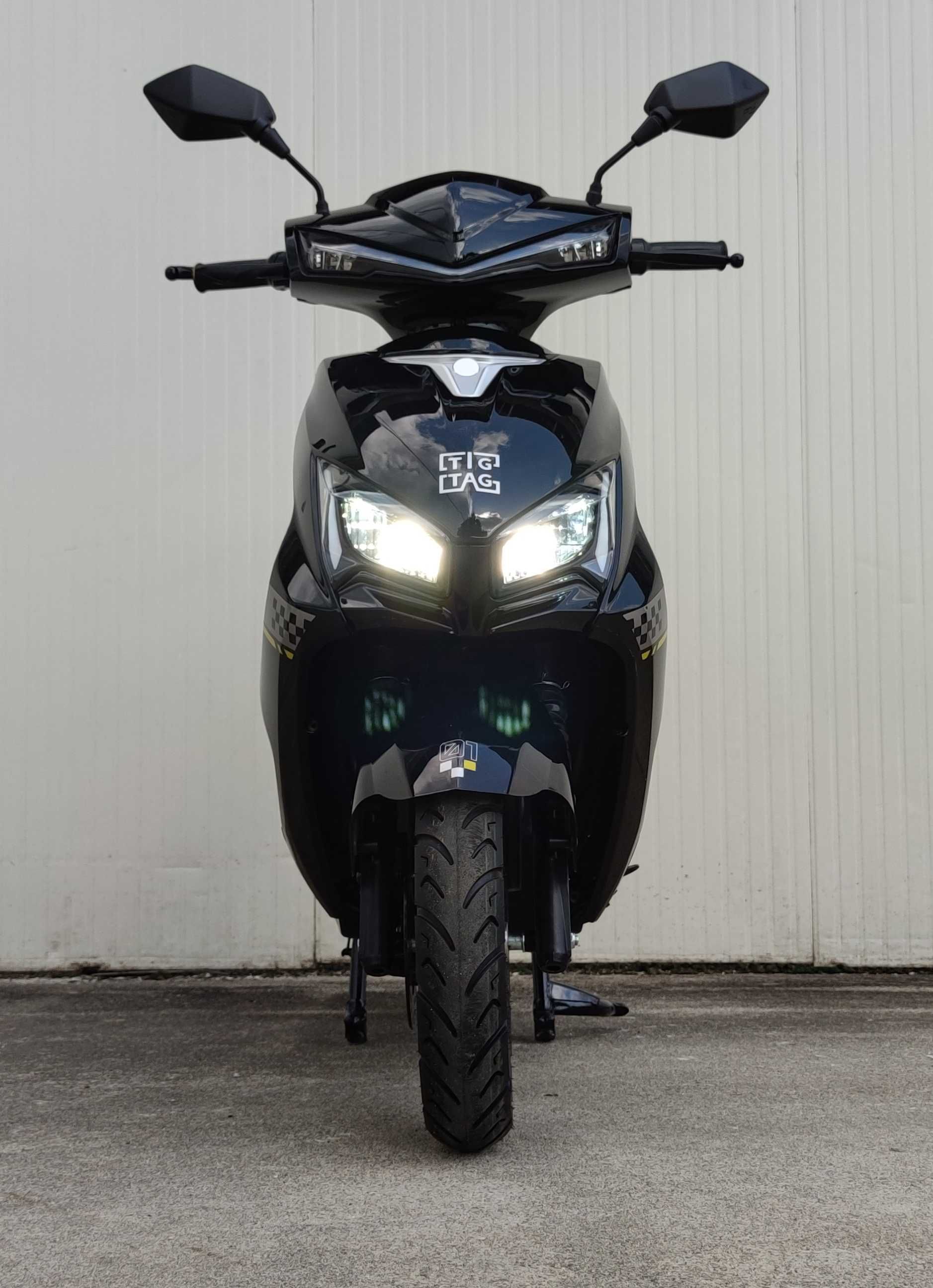 Електрически скутер ТИГТАГ ZB-S-2000W черен документи за регистрация