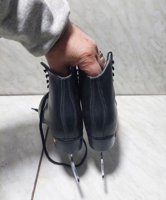 Patine 1015 gheata patinaj artistic Riedell  marime 38 ( 24,5 cm)