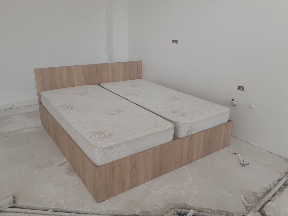 Vìnd mobila dormitor