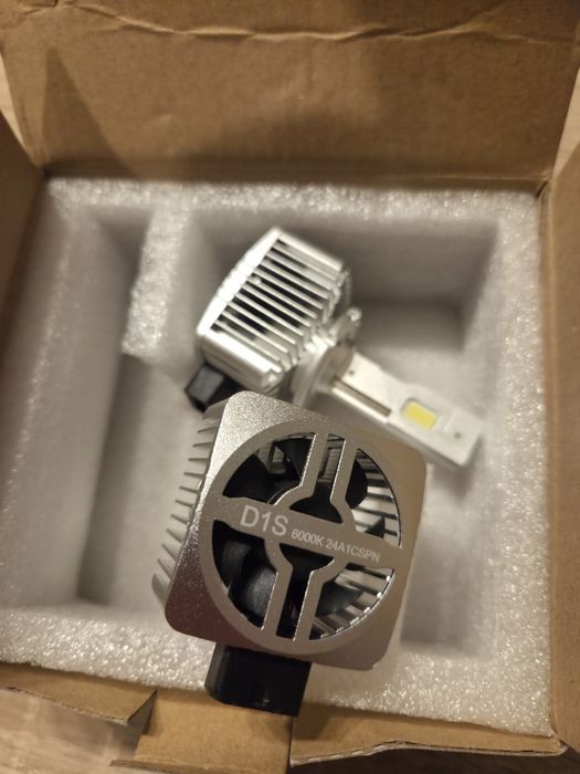 Set 2 becuri D1s Led