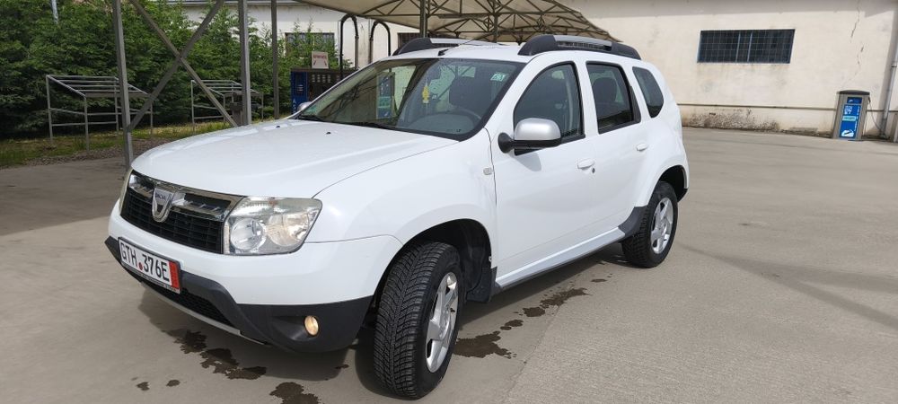 Vând Dacia Duster 1.6.  sau SCHIMB cu ATV CF MOTO 650