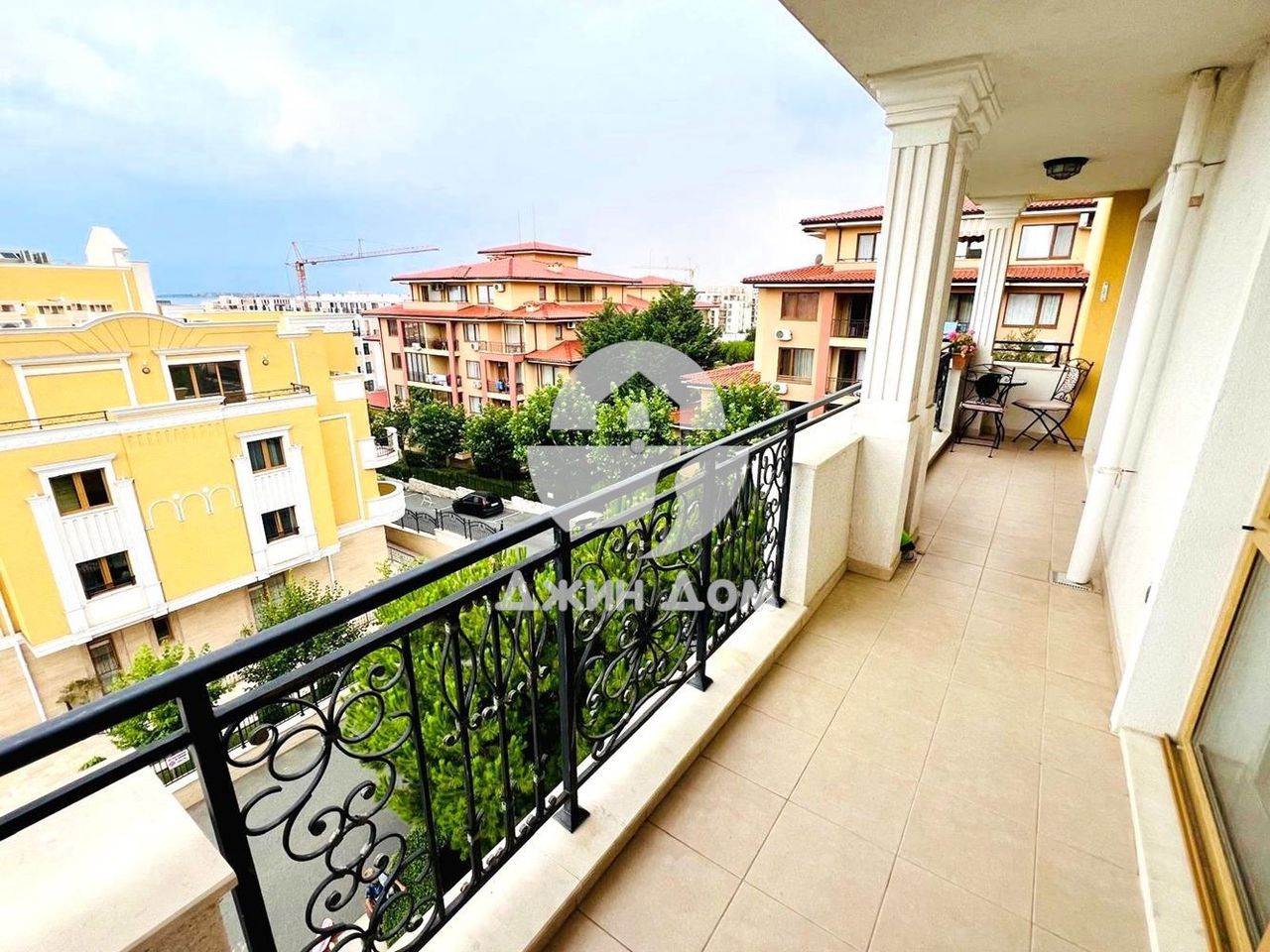 Продава се Многостаен апартамент в Свети Влас - 158 кв.м за 1906 €/кв.м - Снимка #11