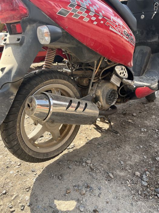De vanzare  scuter Rex 900