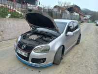 Vând vw golf 5  1.9 tdi
