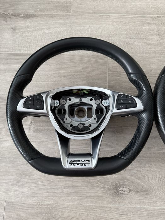 Волан Mercedes AMG W205 W213 червен или черен конец