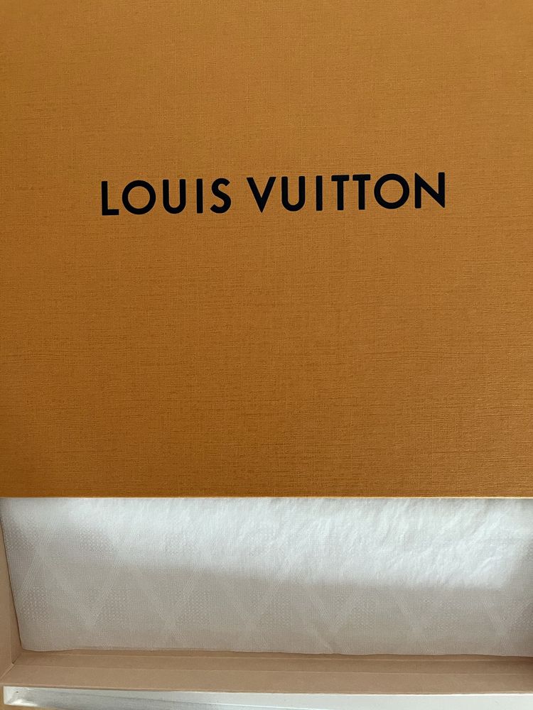 Esarfa matase Louis Vuitton