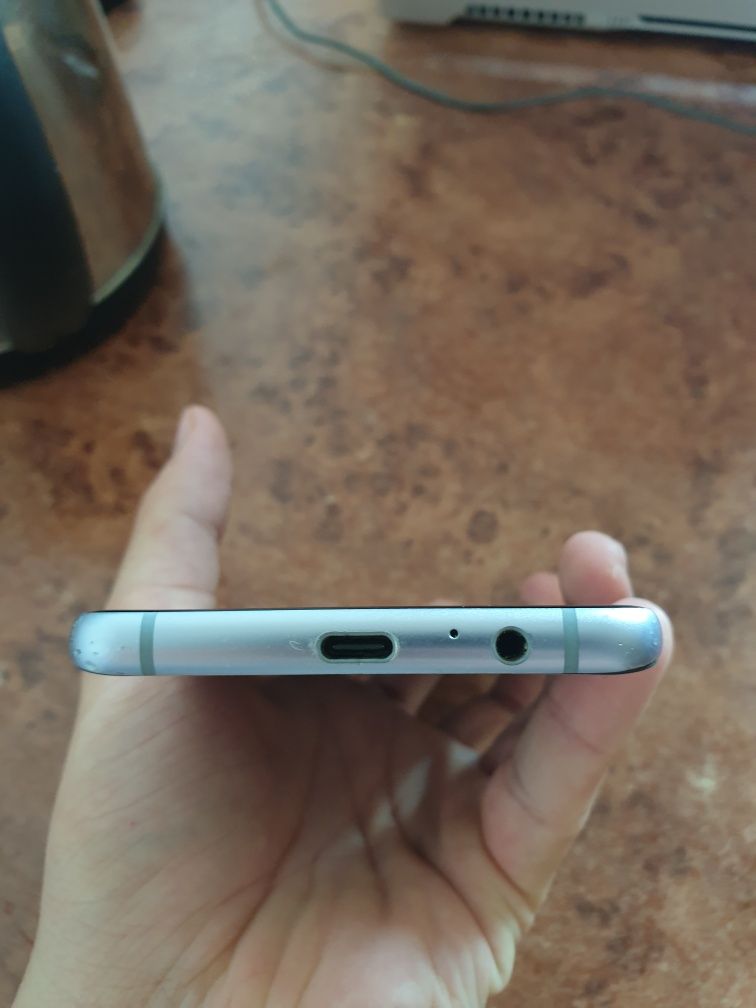 Samsung a8  plus