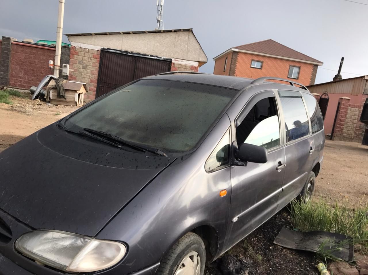 Продам Ford Galaxy по запчастям