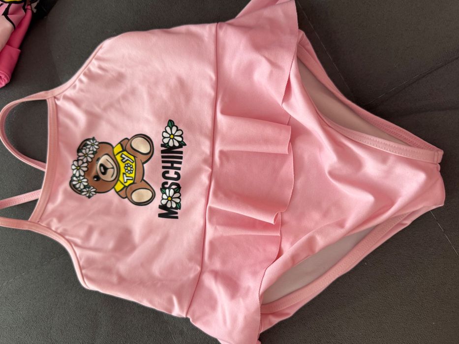 Бански на Moschino