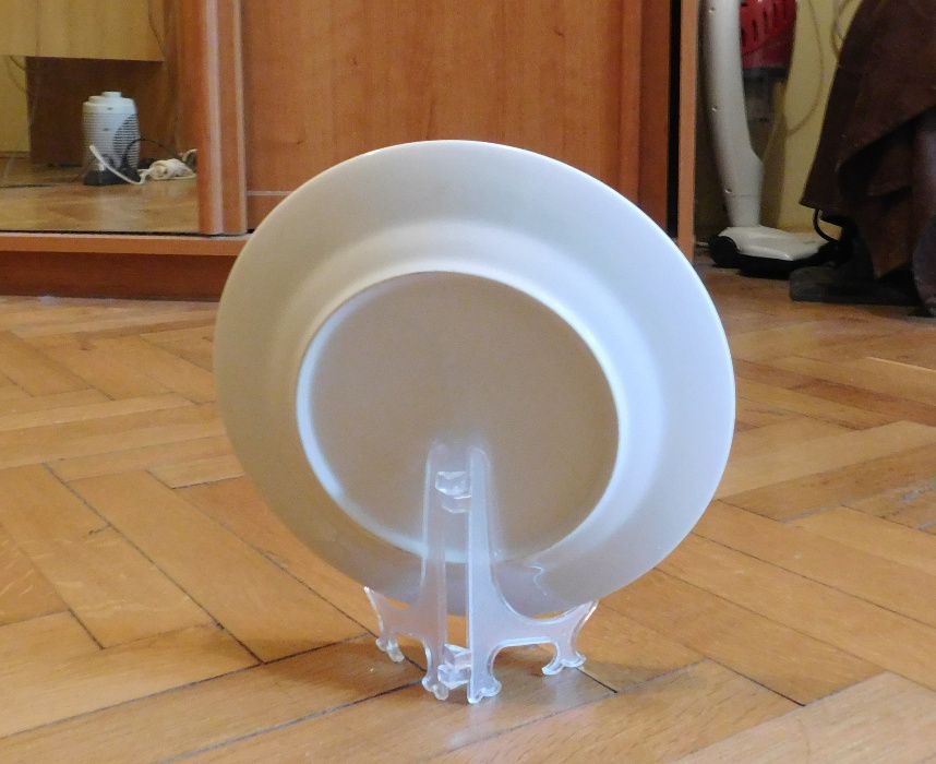 Сувенирни чинии - различни модели