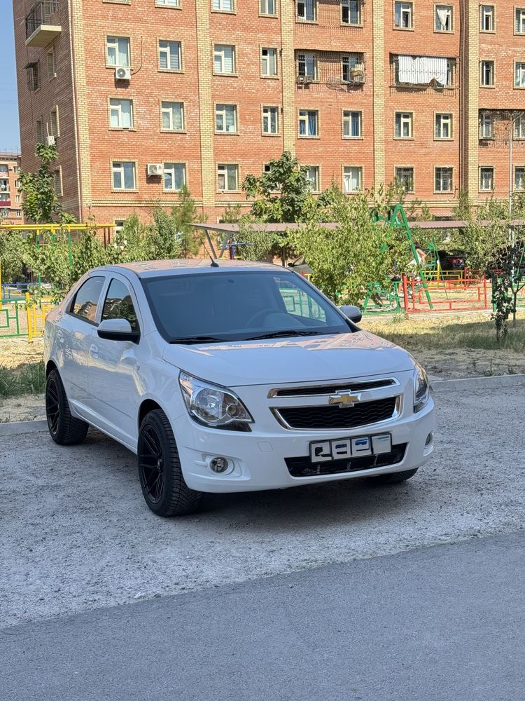 XRR Diska 8.5J R17 balon 225/50/17 Sotiladi