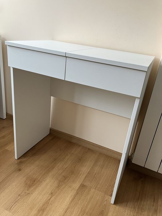 Тоалетка BRIMNES