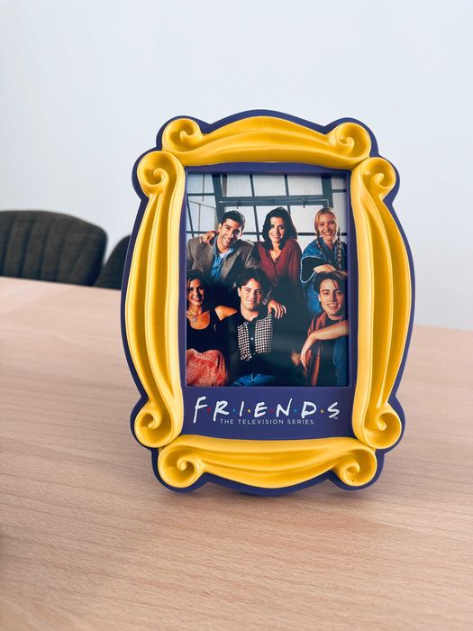 Рамка за снимки от сериала "Friends", нова