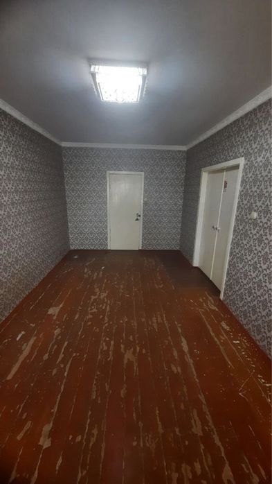 Уй бор Навоийда сотилади