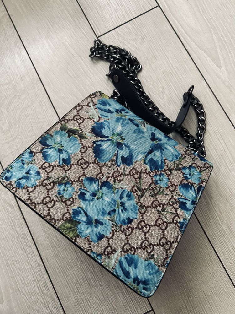 Дамска чанта на Gucci